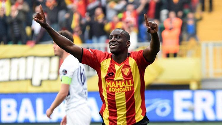 Göztepe’de gözler Demba Ba’da!