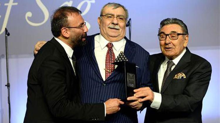22. Aydın Doğan Ödülü Arif Sağ'a verildi