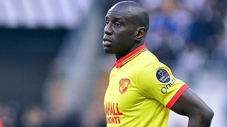 Demba Ba depremi! Resmi açıklama geldi