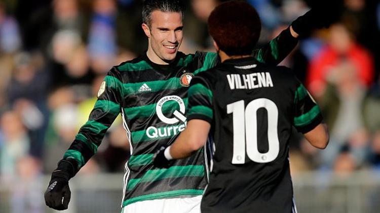 Perdeyi Van Persie açtı, Feyenoord kazandı