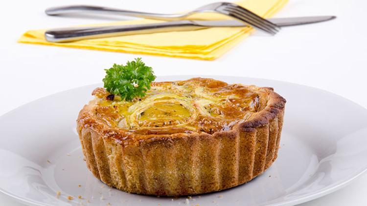 Pastırma ve kırmızı soğanlı pay tarifi