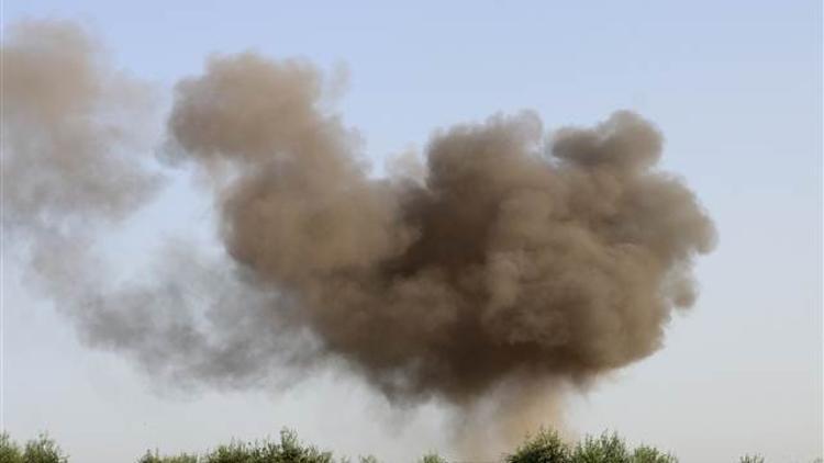 TSK, Afrin'de evlere tuzaklanan bombaları imha etti