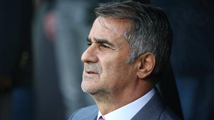 Şenol Güneş: 'Konuşmamamız salaklığımız değildir'