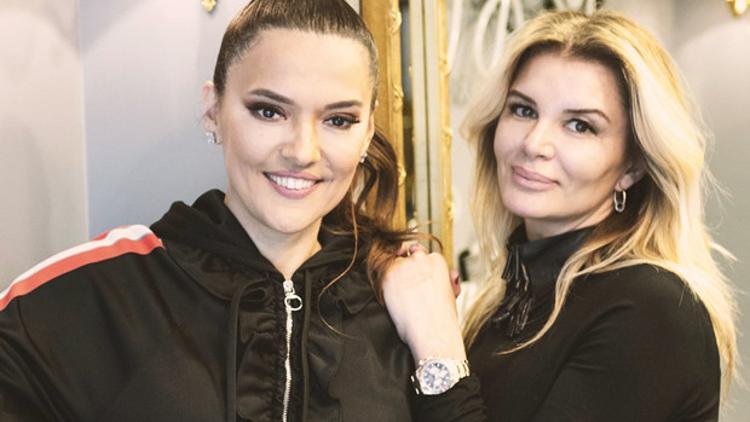 Bazı sanatçıların sahne şovlarına gülüyorum