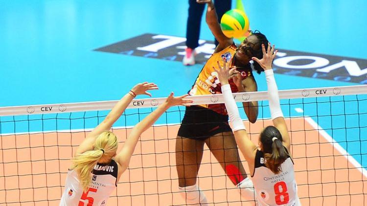 Galatasaray hakemleri ve şanssızlığı geçemedi