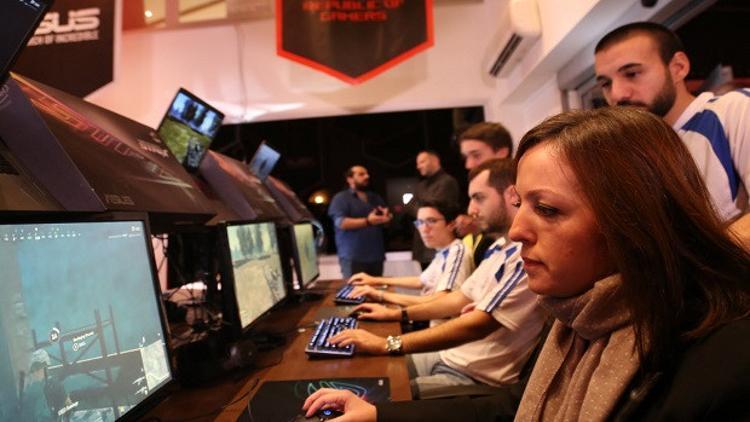 Oyun bilgisayarından sonra şimdi sıra oyun telefonunda!