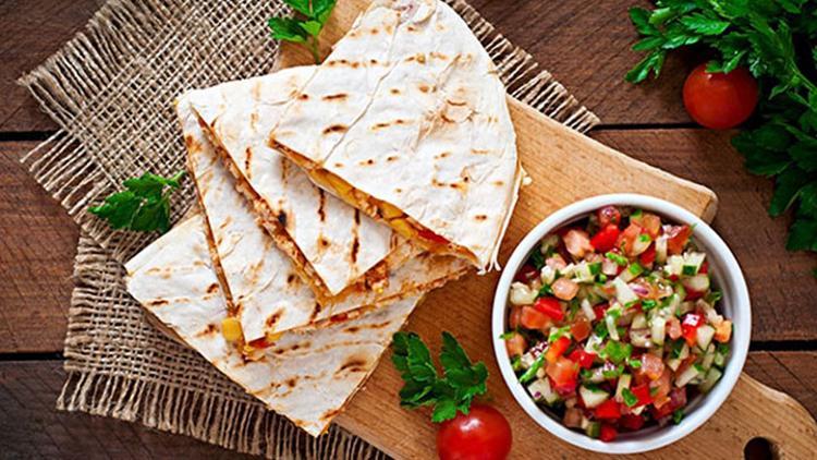 Kavurmalı lavaş tost tarifi