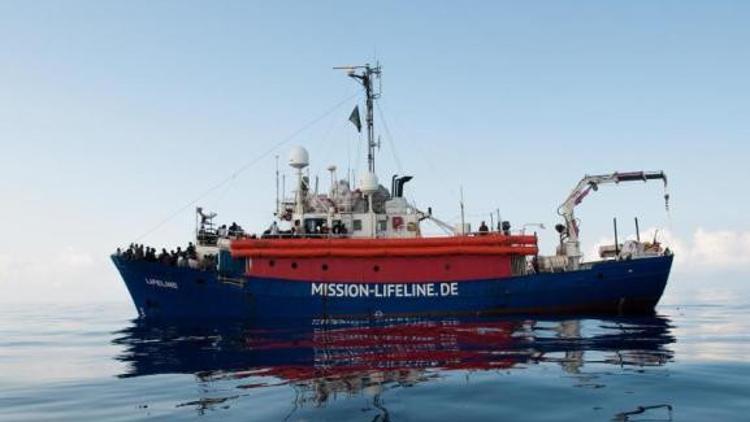 Mission Lifeline gemisindeki 52 sığınmacı Fransa'ya geldi