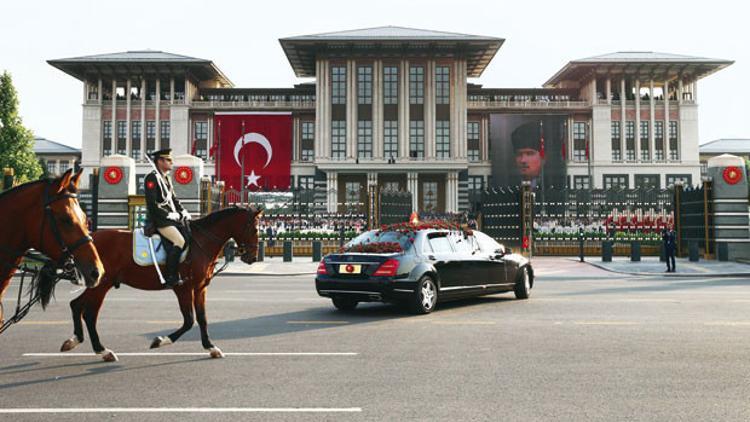 Başkanlık teşkilatı: Devlete yeniden yapılanma