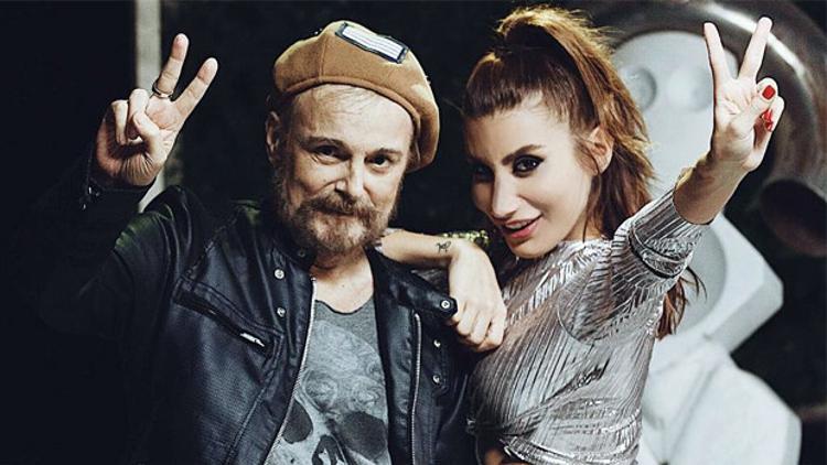 İrem Derici'den Harun Kolçak paylaşımı: 'Özledim seni, çok hem de!'