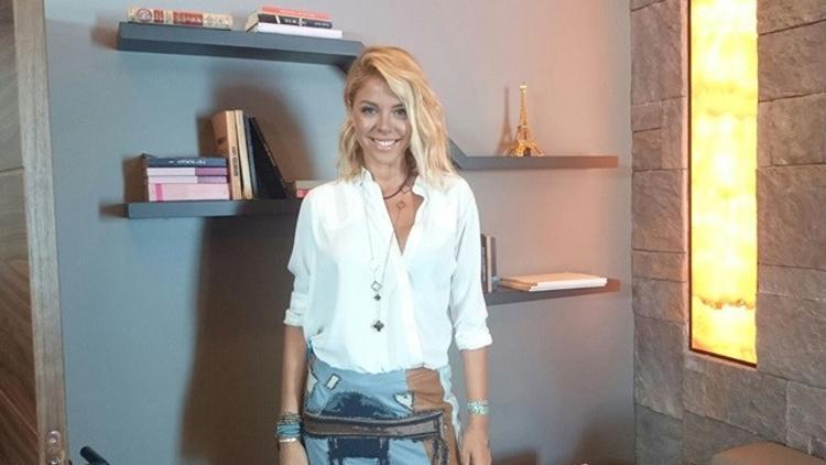 Gel Konuşalım’ın yeni sunucusu Esra Eron kimdir?