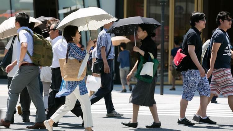 Japonya'da aşırı sıcaklar 138 can aldı