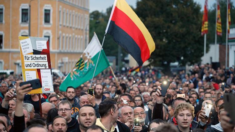 Demokratlar nerde?
