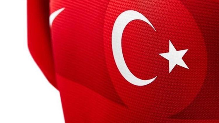 Futbolda milli mesai başlıyor