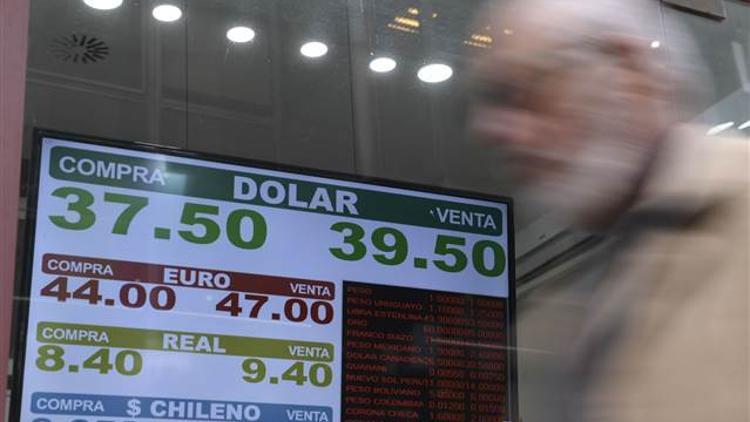 Arjantin ekonomide acil durum önlemleri aldı, tahıl ihracatına vergi getirdi