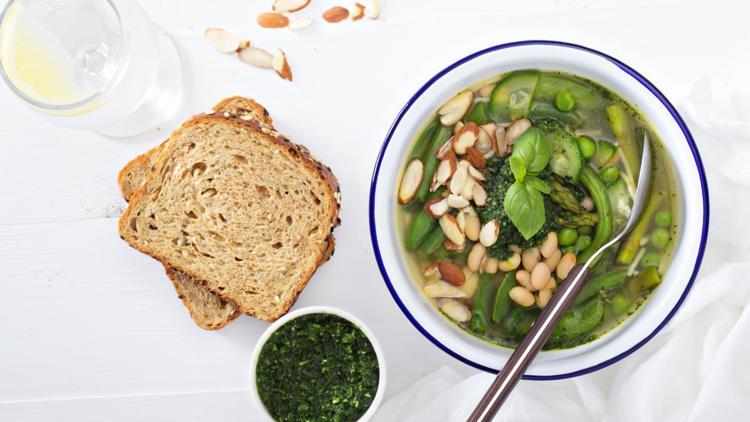 Protein Bombası İtalyan Lezzeti: Minestrone Çorbası