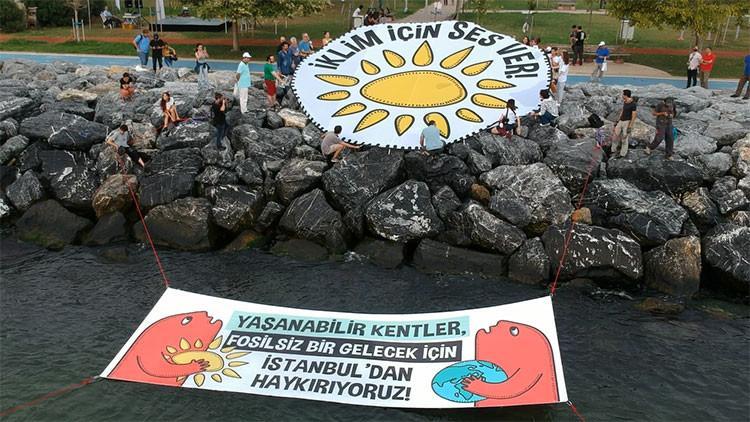 Belediye başkanları ve gönüllüler ‘iklim krizi’ne dikkat çekti