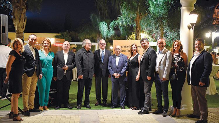 Sotca’ya Kıbrıs yıldızları geliyor