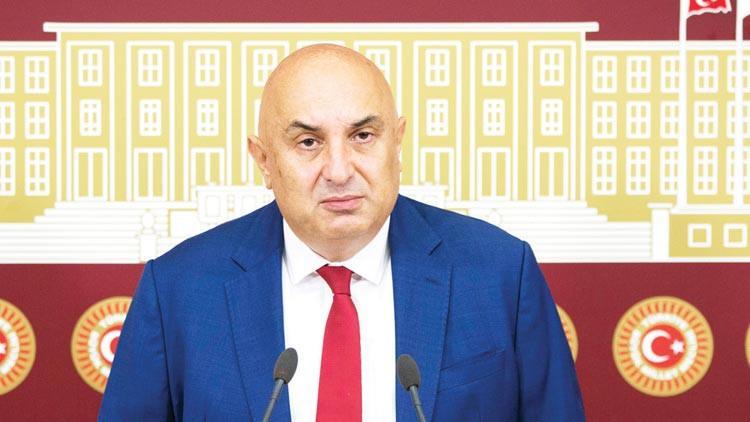 CHP: Biri iyi polis biri kötü polis oldu