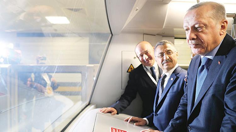 Yeni metronun katkısı 800 milyon Euro