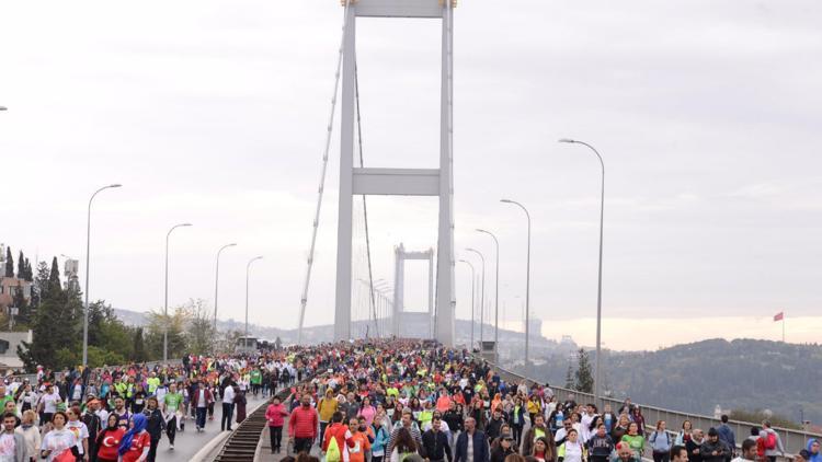 Şampiyonlar, Vodafone 40. İstanbul Maratonu’nda yarışacak