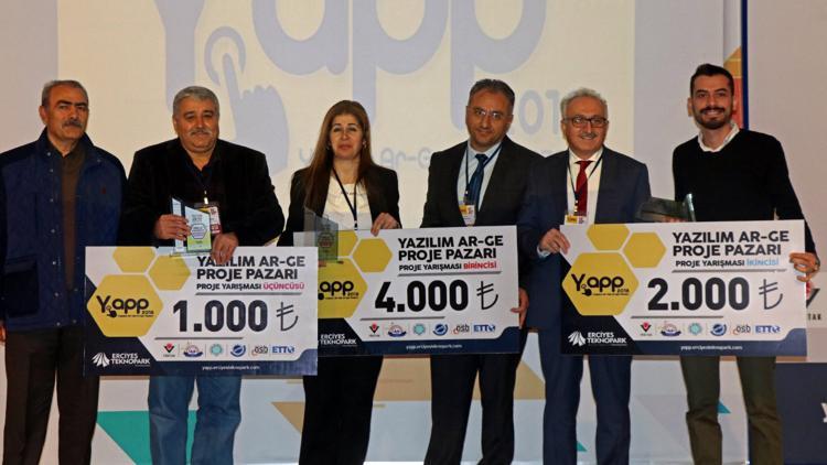 Yazılım projeleri görücüye çıktı