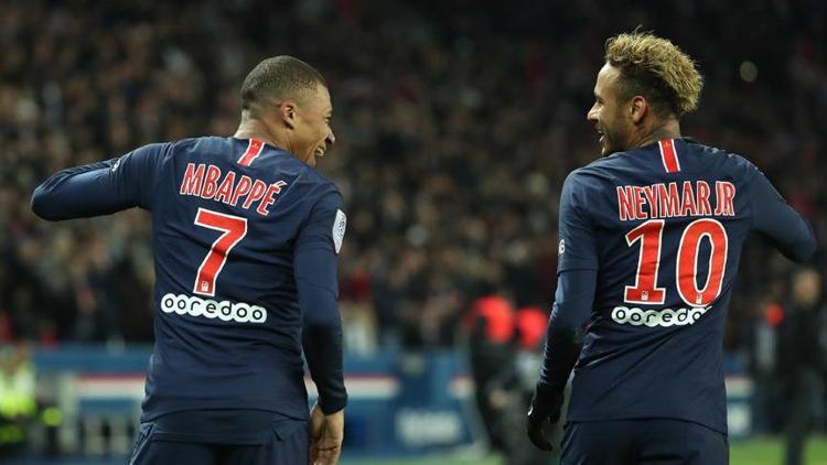 PSG'ye Neymar ve Mbappe şoku