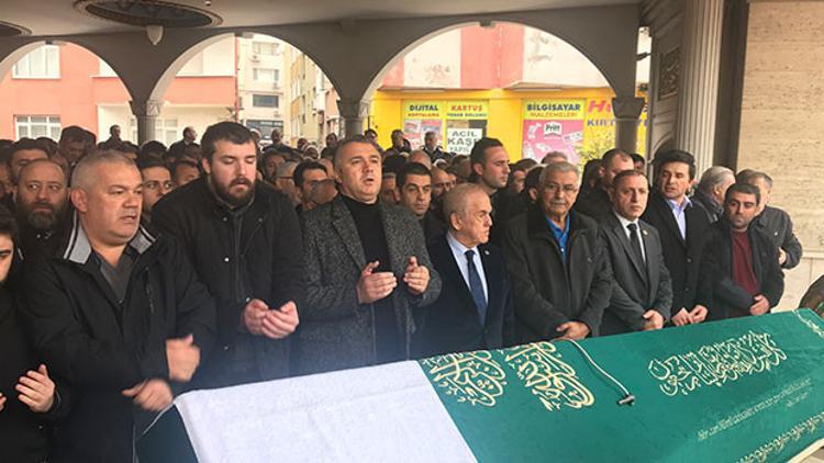 Beşiktaşlılar Gökhan Keskin'in babasının cenazesinde buluştu