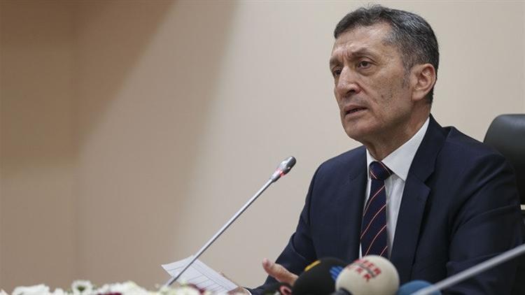 "Türkiye'de iş garantili mesleki eğitimde rekor yaşanacak"
