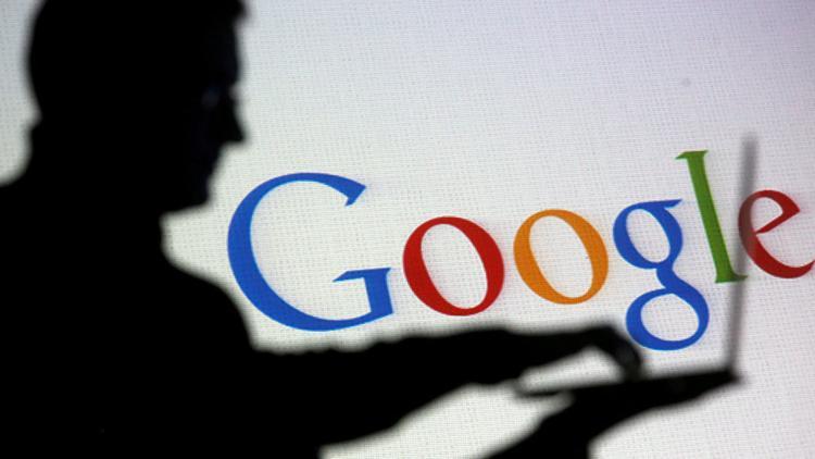 Google reklam veren siyasetçilerin kimliklerini açıklayacak