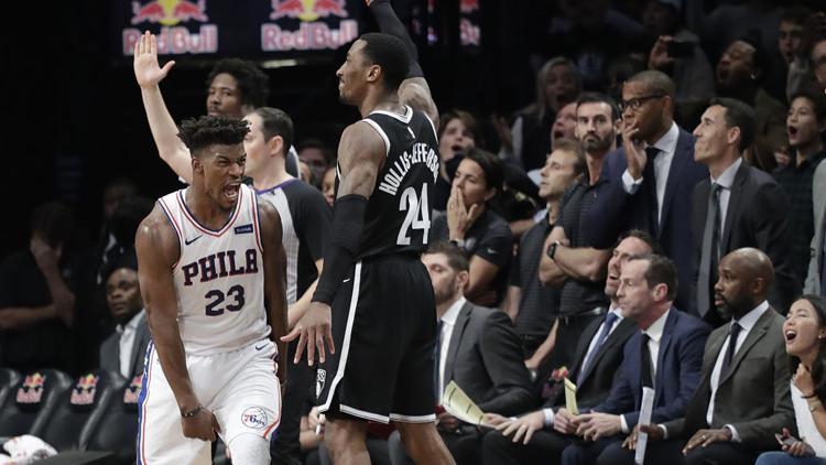 Jimmy Butler son saniyede kazandırdı!