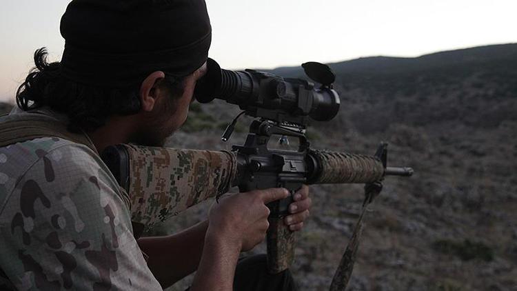 ÖSO ile terör örgütü YPG/PKK arasında çatışma