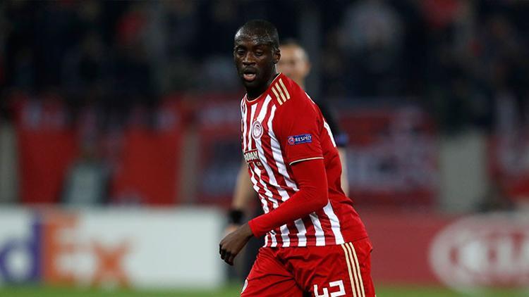 Olympiakos Yaya Toure'yi gönderdi