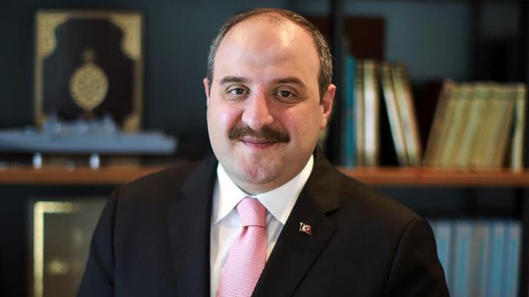 Bakan Varank, Savunma Sanayi Zirvesi'ne katıldı