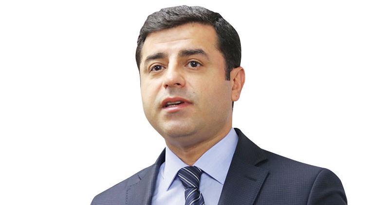 ‘Üç AKP’li bir HDP’liyi yargılıyor’