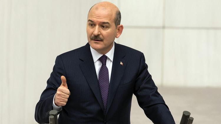 Bakan Soylu: Keşke bu 380 bin çocuğu doğar doğmaz Türkiye Cumhuriyeti vatandaşı yapsak
