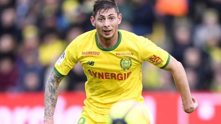 Son dakika... Emiliano Sala'nın içinde bulunduğu uçak kayboldu!