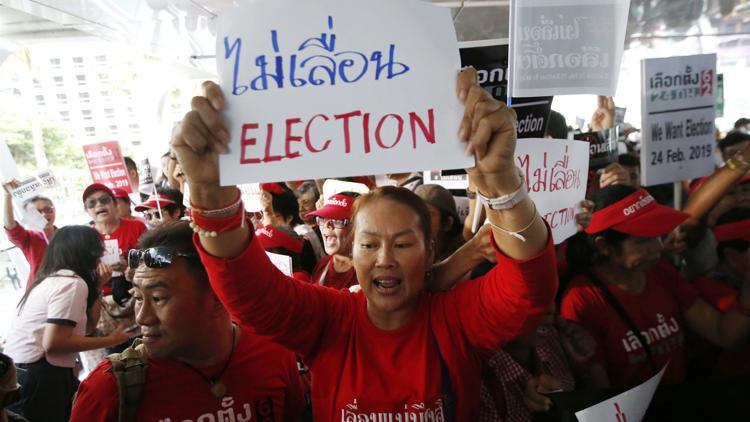 Tayland'da darbeden 5 yıl sonra bir ilk