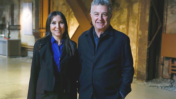 Üniversiteden anket: 100 evin 49'una sanat eseri girdi