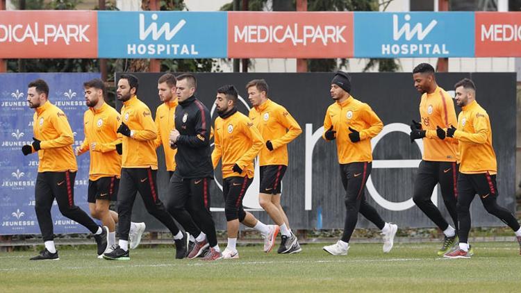G.Saray'ın yeni transferi idmana çıktı
