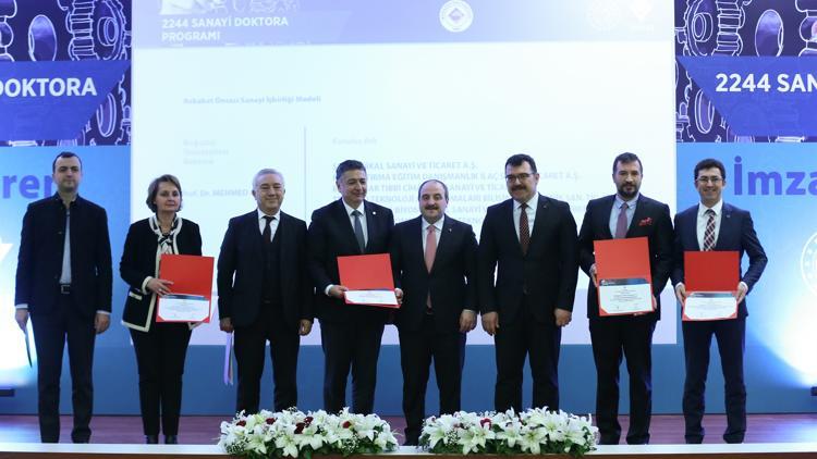 Doktora öğrencilerine 4 bin 500 lira burs