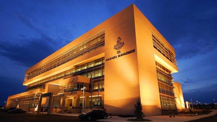 Erdoğan'dan AYM Başkanı Arslan'a tebrik telgrafı