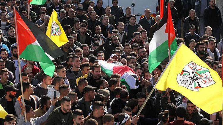 İsrail'in naaşını alıkoyduğu Filistinli kişi toprağa verildi