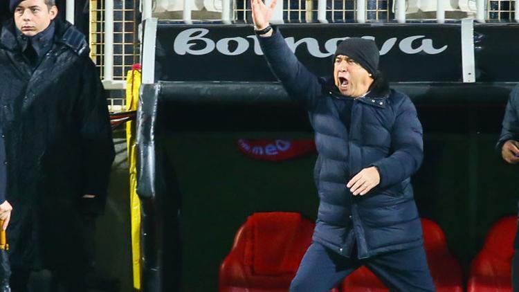Fatih Terim'den transfer açıklaması: "Bu durumu Galatasaray'a uygun bulmuyorum"