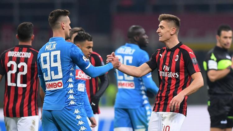Milan ve Napoli, Juve'ye yol açtı