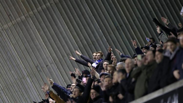 Everton taraftarının görüntüsü şoke etti!