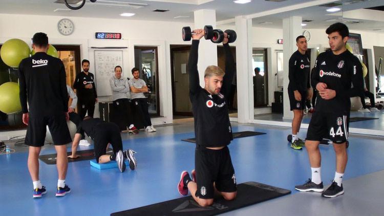 Beşiktaş, Antalyaspor hazırlıklarını sürdürdü