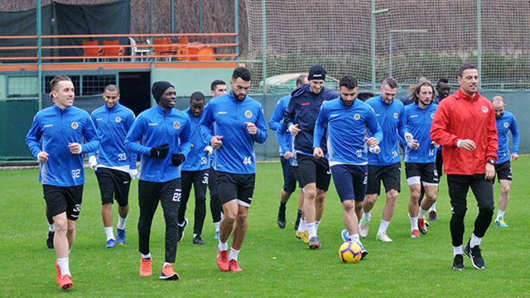 Alanyaspor, Galatasaray hazırlıklarına başladı! Merih Demiral ise...