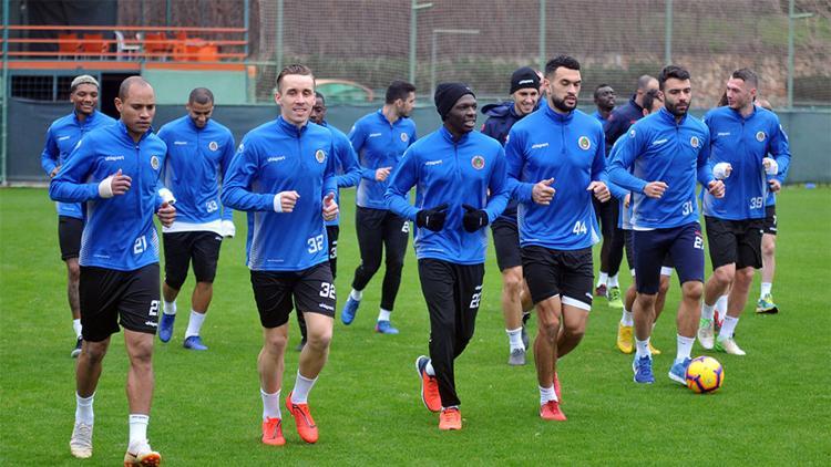 Alanyaspor, Galatasaray maçının startını verdi