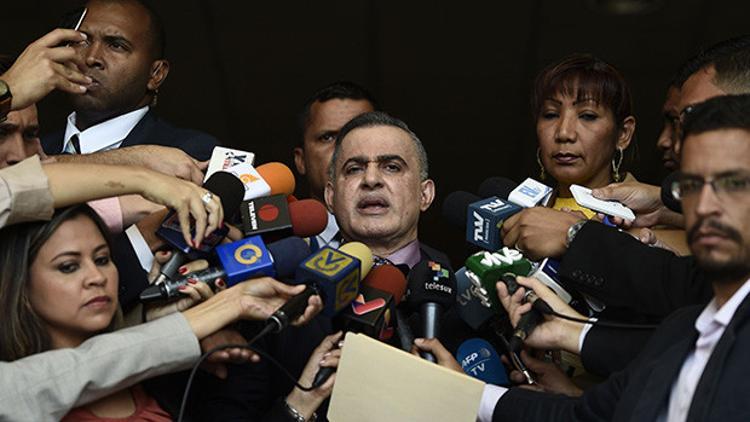 Ve harekete geçildi... Guaido'ya kötü haber